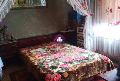 Inchiriere 1 camera dintr-un apartament cu 3 camere. - 2