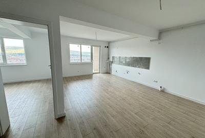 Apartament cu 2 camere semidecomandat în Florești