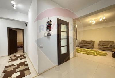 Apartament cu 3 camere de închiriat - 6