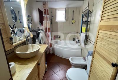 Casa 4 camere de vanzare in Lazaret cu garaj demisol generos mansarda - 4