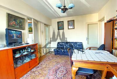 Apartament cu 2 camere semidecomandat în Calea Victoriei