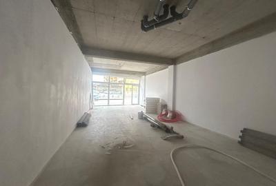 Spatiu comercial Selimbar 120 mp - vitrina la strada - zona Brana - 4