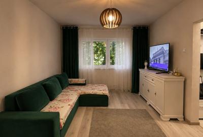Apartament cu 2 camere semidecomandat, mobilat în Iancului