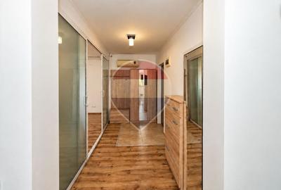 Apartament 2 camere de vanzare, 67mp mobilat, parcare, bloc cu 6 ap. - 24