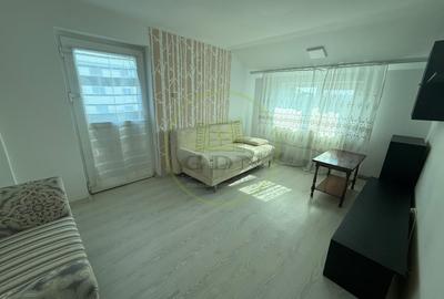 Apartament cu 2 camere decomandat în 1 Mai