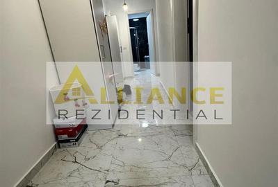 Apartament cu 3 camere semidecomandat, mobilat în Central