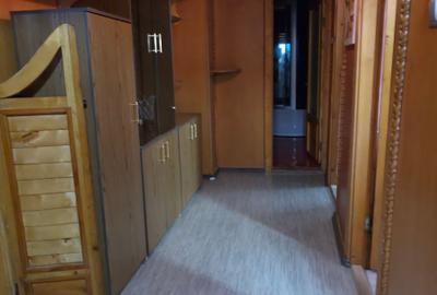 Etaj 1 ap 3 camere, 84mp + 2 balcoane, zona Bucovina - 13