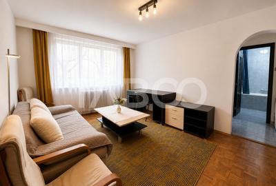 Apartament cu 2 camere semidecomandat, mobilat în Semicentral