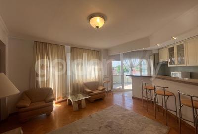 Apartament cu 3 camere decomandat, mobilat în Primăverii