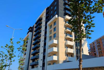 Apartament cu 3 camere decomandat în Berceni