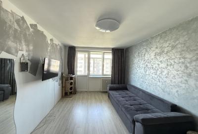 Apartament cu 3 camere decomandat în Drumul Taberei