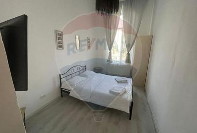 Apartament cu 4 camere de vânzare în zona Ultracentral - 1