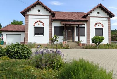 COMISION 0% Casă individuală/5 camere/garaj/2.628mp teren/Cisnădioara - 1