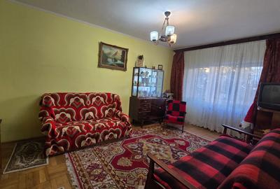 Apartament cu 2 camere decomandat în Brăilei