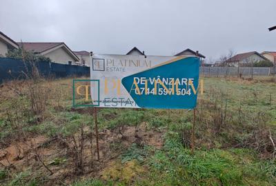 Teren Construcții intravilan de 710 mp, în Ghiroda