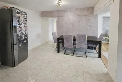 Apartament 3 camere bdul Unirii, bloc monolit 1996, Pta Alba Iulia, vedere mixta - 4