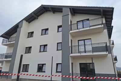 Apartament cu 2 camere decomandat în Șelimbăr