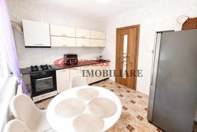 Apartament cu 3 camere decomandat în Vitan Mall