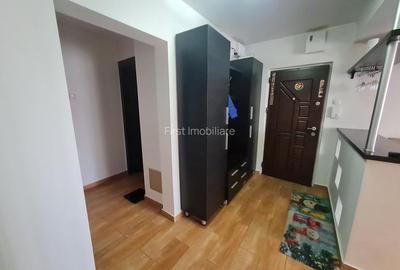 Proprietar- Inchiriez ap cu 3 camere,2 bai,parcare,vis a vis Mall Prosper - 4