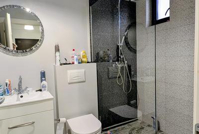Apartament luminos ,elegant ,mobilat si utilat in bloc boutique - 8