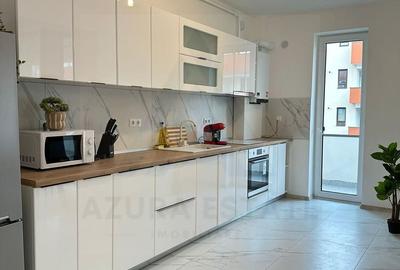 Apartament modern 3 camere 101 mp 2 bai lift terasa si parcare Central - 2