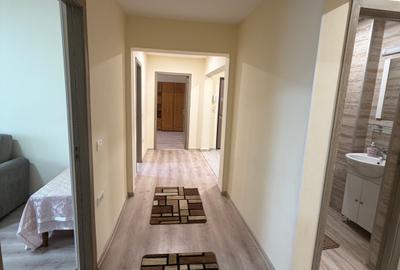 Apartament 3 camere,strada Victoriei - 16