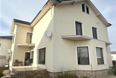 Casa P+1+Pod(M)Foarte Spatioasa, Mobilata si Utilata Complet, Zona Palas - 46