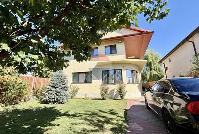 Casă / Vilă cu 4 camere de vânzare în zona Barieră Traian - Galați - 2