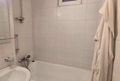Drumul Taberei, 3 camere, decomandat, 2 min parc, 5 min metrou, etaj 1 - 28