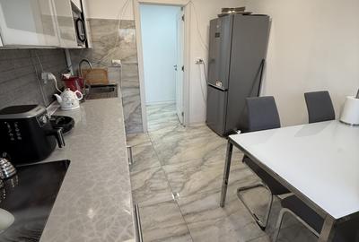 Ap 3 camere decomandat 67mp finisat,  mobilat str. Scorțarilor - 14