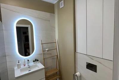 Apartament cu 3 camere decomandat, mobilat în Aviației