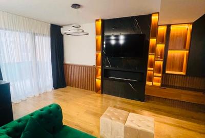 Apartament cu 2 camere decomandat, mobilat în Central
