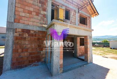 Casă individuală cu 4 camere în Exterior Sud
