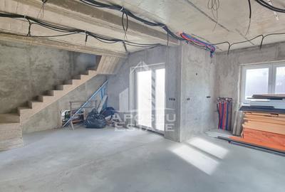 Duplex de vanzare cu 4 camere, Giarmata - 1
