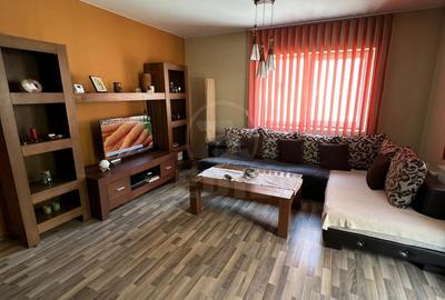 Inchiriere Apartament 2 camere semidecomandat, 50 mp - 1