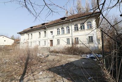 Cladire istorica- Ideal Investitie 700 mp + 3200 mp teren, Tatarasi - Spital Pas - 2