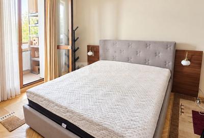 Apartament cu 2 camere decomandat, mobilat în Nicolina
