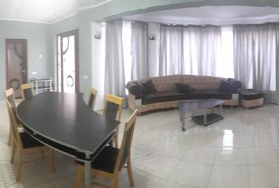 Vila 7 camere zona Capitol. Ideal locuit/Birouri - 9