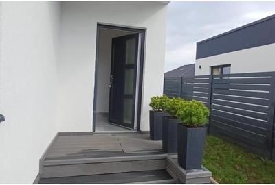 Casa 3 camere intabulata,la pret de apartament  Izvor - 10