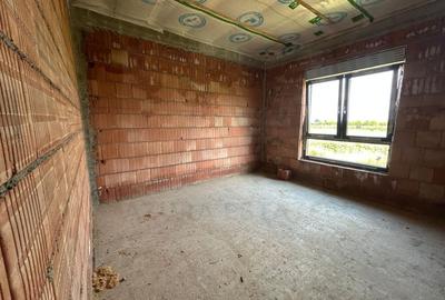 Casa premium pe un singur nivel 4 camere terasa pivnita Cristian - 36