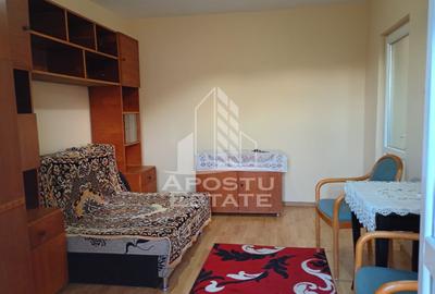 Garsonieră circulară în Lunei