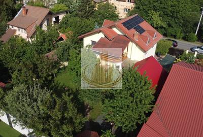 Casă individuală cu 4 camere în Lipovei