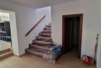 Bucurestii Noi-Str Ciresoaia vila renovata,P+1,3cam 120mp,curte 340mp,proprietar - 9