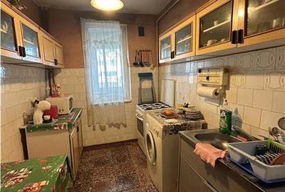 Apartament cu 2 camere decomandat în Circumvalațiunii
