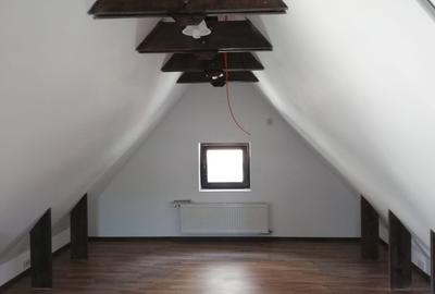 Casă individuală , 167 mp utili, 4 camere + mansardă finisată- teren 300mp - 12