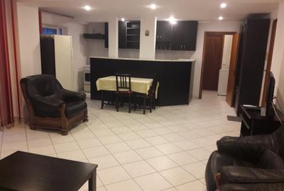 Apartament cu 2 camere decomandat, mobilat în Aviației