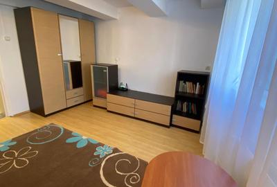 Garsonieră la casă, mobilată și utilată, str.Avram Iancu - 2