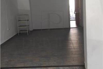 Spatiu comercial, zona linistita, 2 intrari, 75 mp, 4 camere - 2