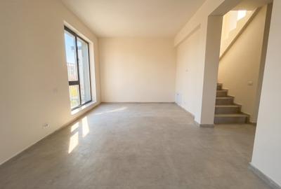 Casa individuala, 4 camere, Mansarda, Scoala, Comision 0% - 2