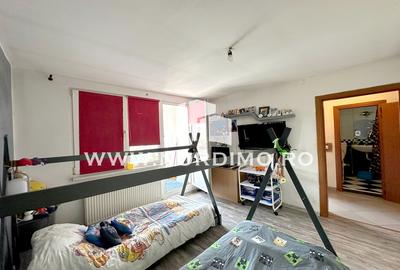 Apartament spatios cu 3 camere, centrală proprie, 1 Mai - Drumul Taberei - 12